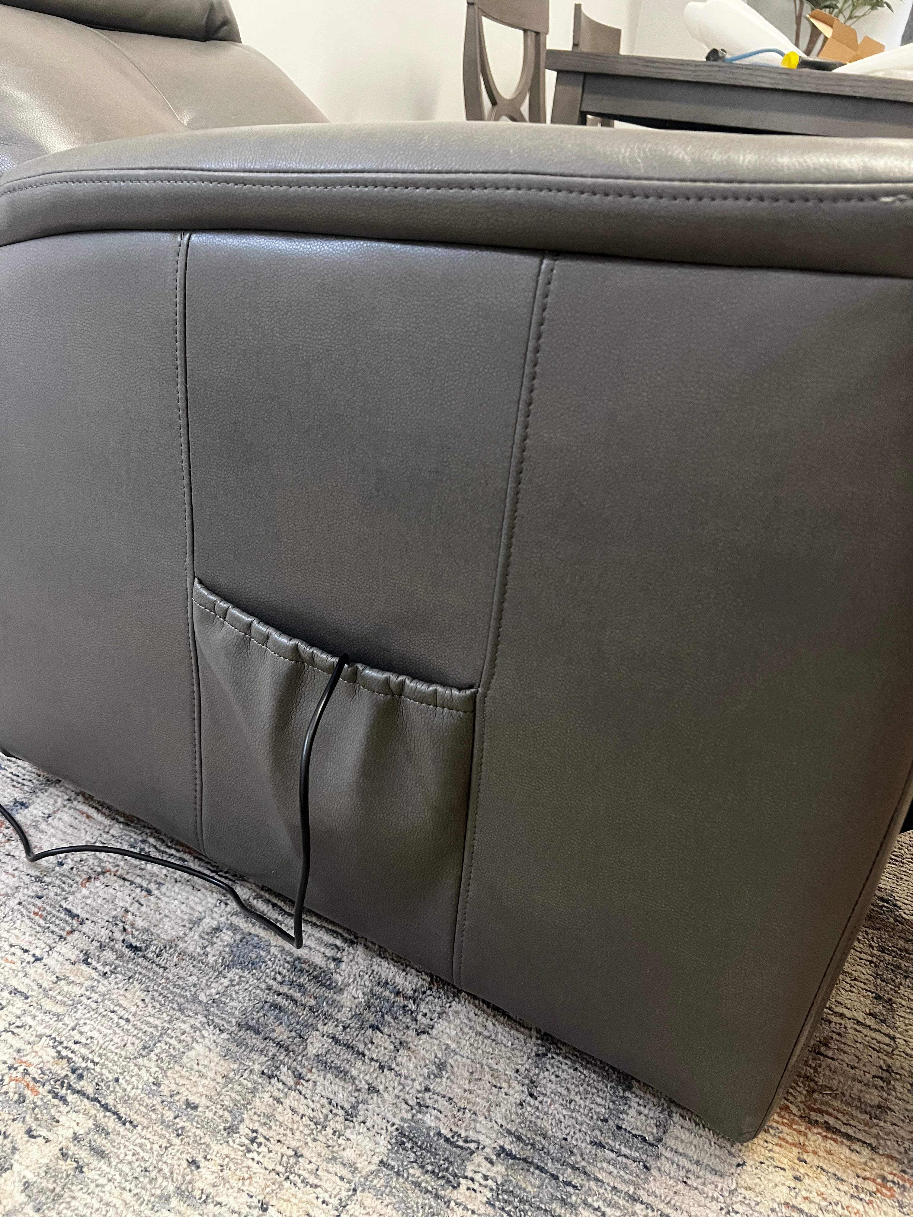 Power Lift Recliner – Supportive Leather-Look Chair with Remote & Side Pocket