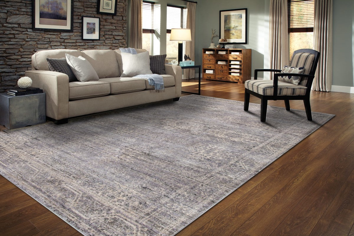 5 X 8 AREA RUG - GREY/IVORY/BEIGE