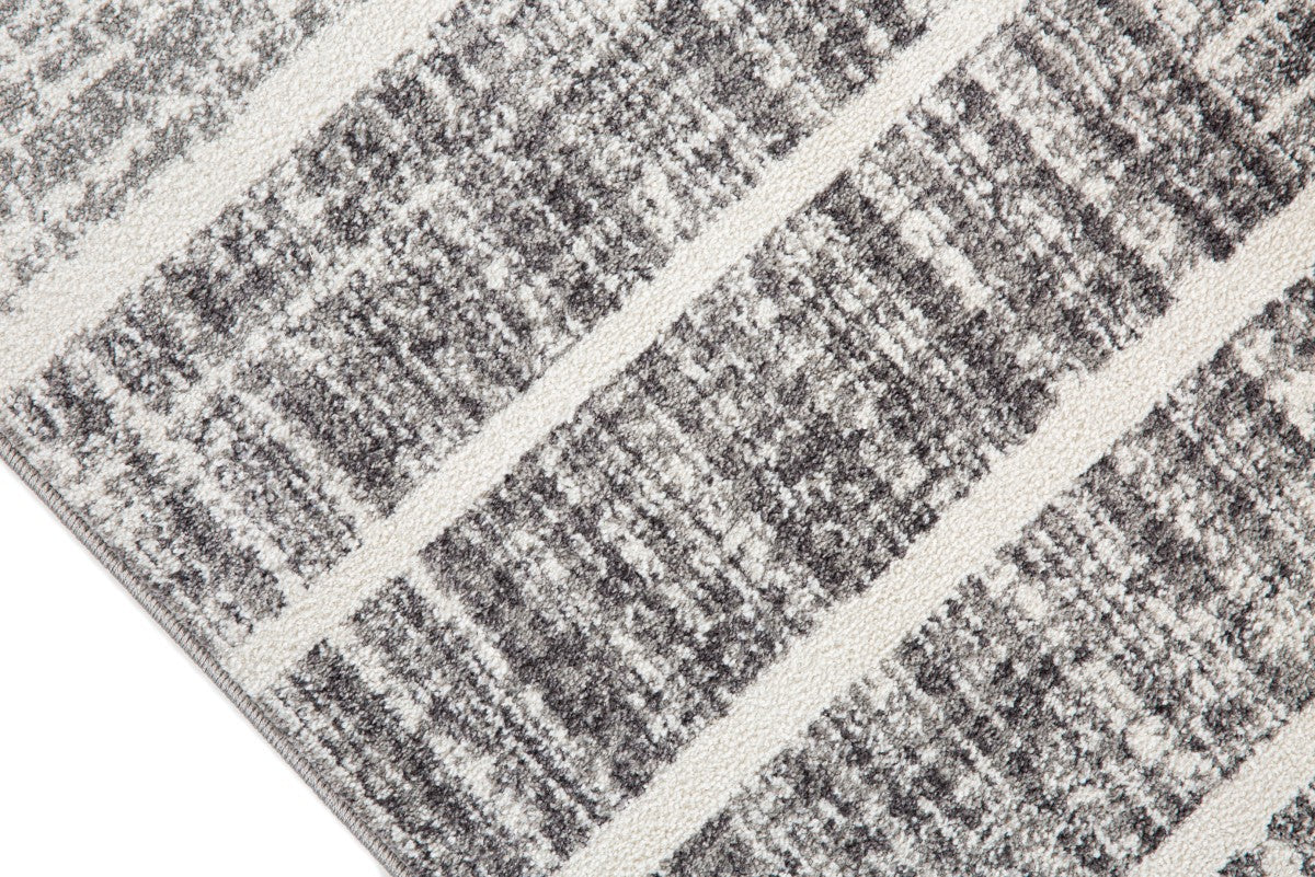 8 X 11 AREA RUG - WHITE/SILVER