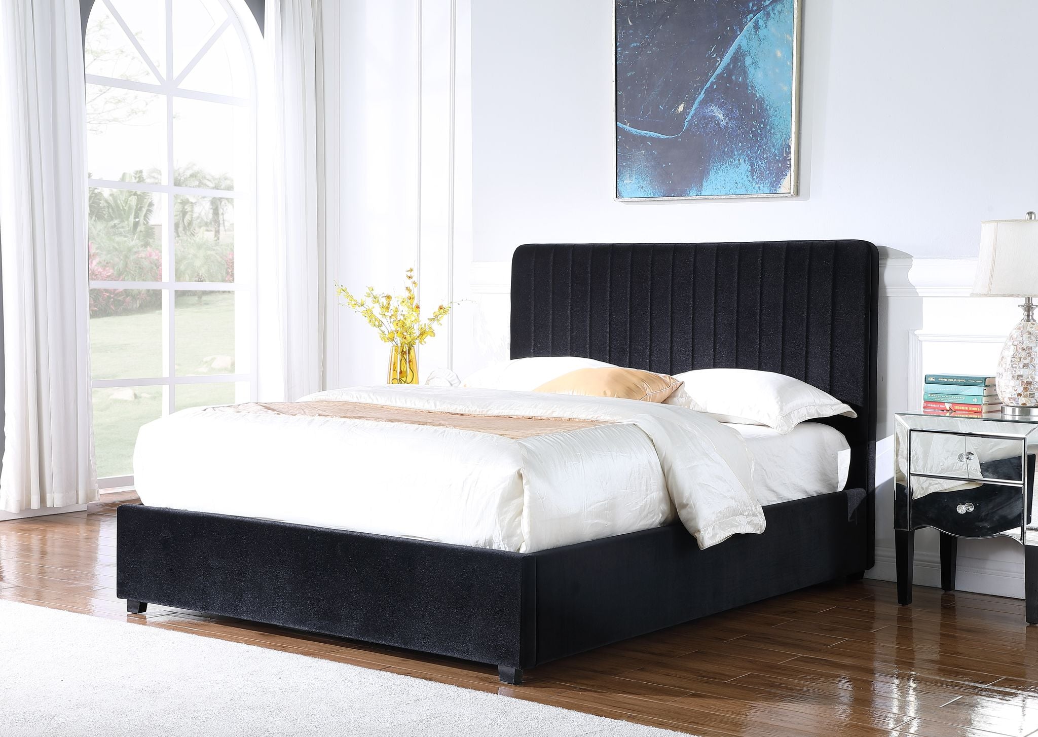 QUEEN PLATFORM BED - BLACK