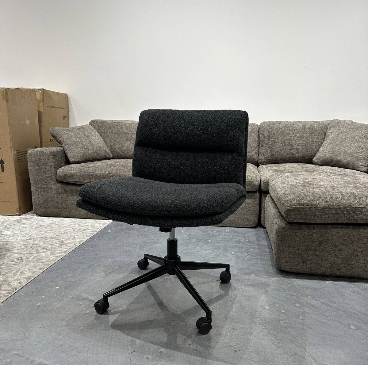 OFFICE CHAIR - BLACK