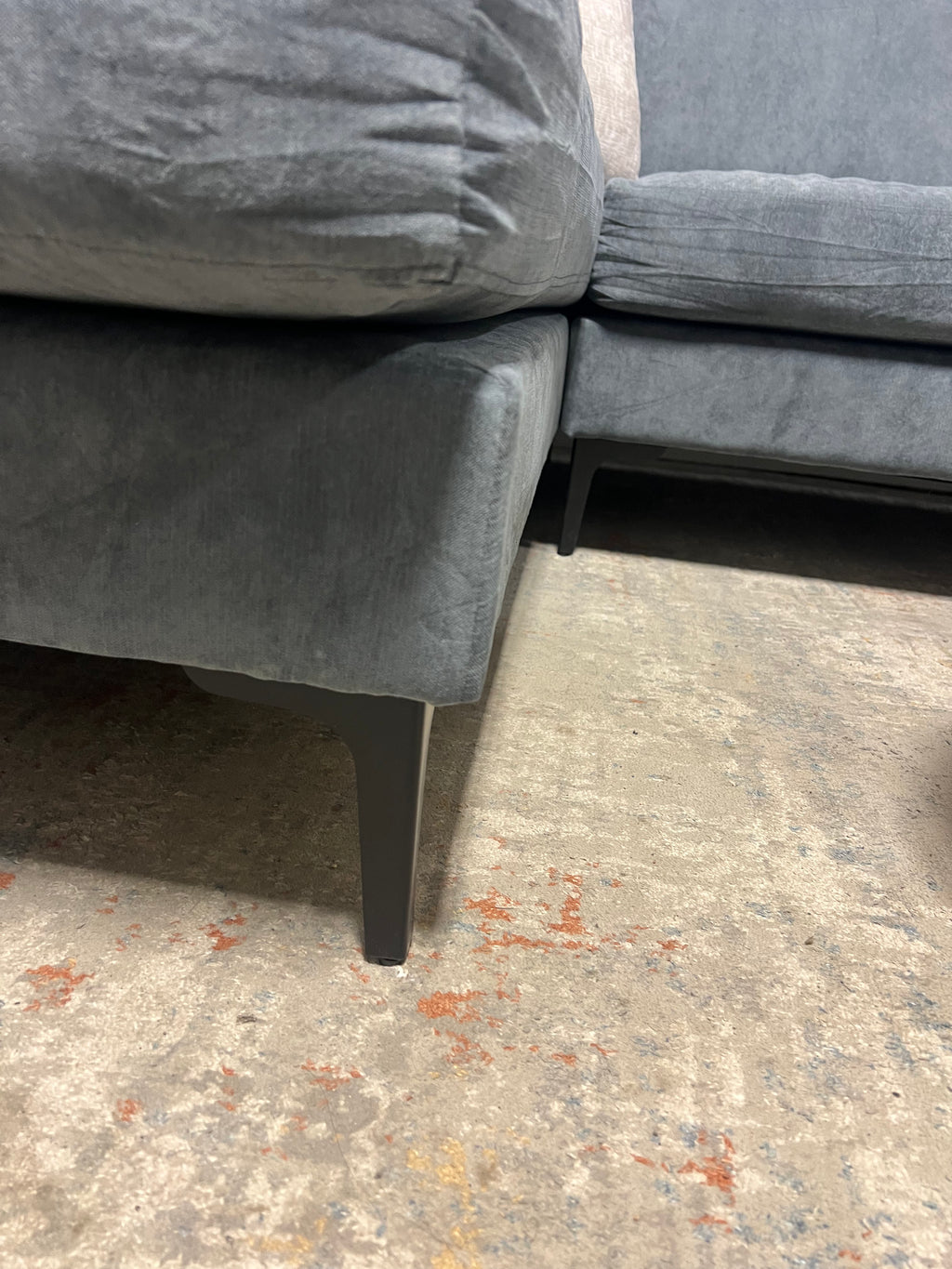 🛋️ Modern 2-Piece Chaise Sectional Sofa