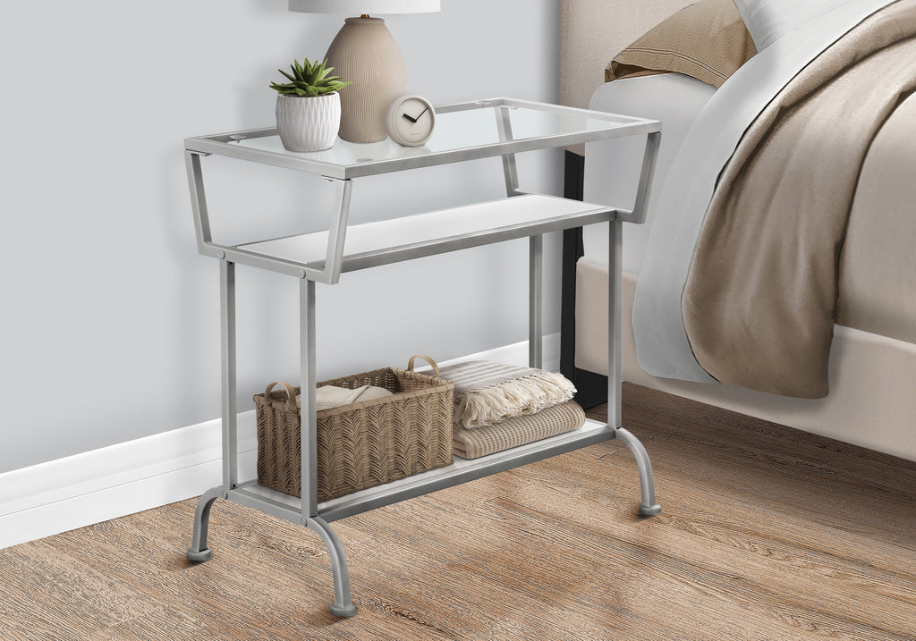 ACCENT TABLE - 22""H / WHITE / SILVER / TEMPERED GLASS