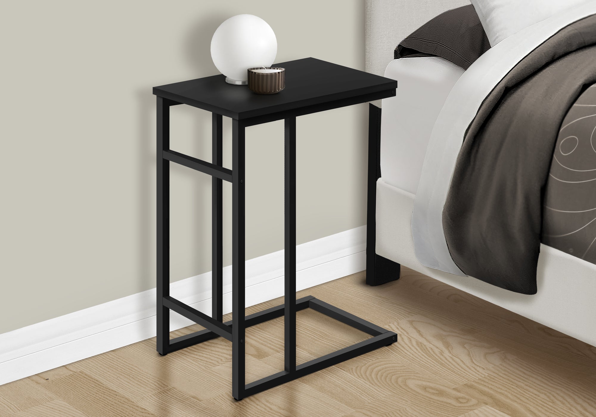 ACCENT TABLE - 24""H / BLACK / BLACK METAL