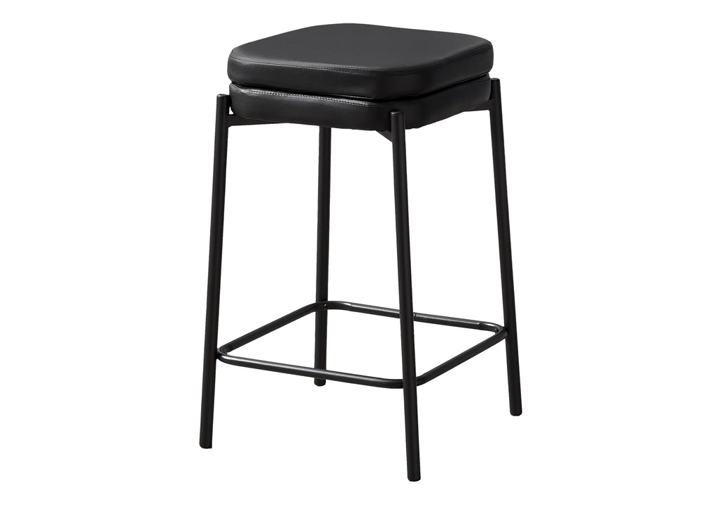 BARSTOOL - 2PCS / BLACK PU / BLACK METAL COUNTER HEIGHT
