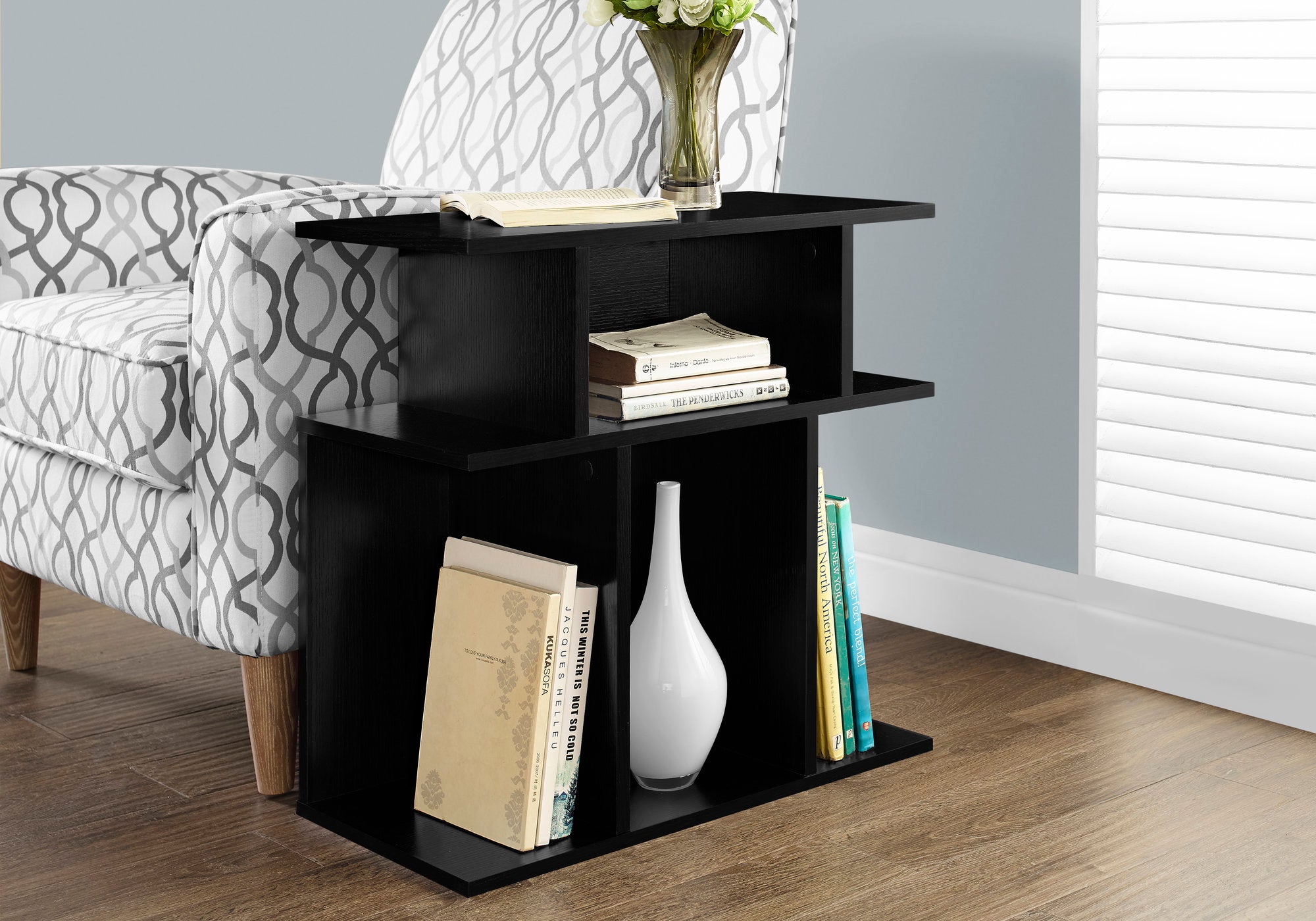 ACCENT TABLE - 24""H / BLACK