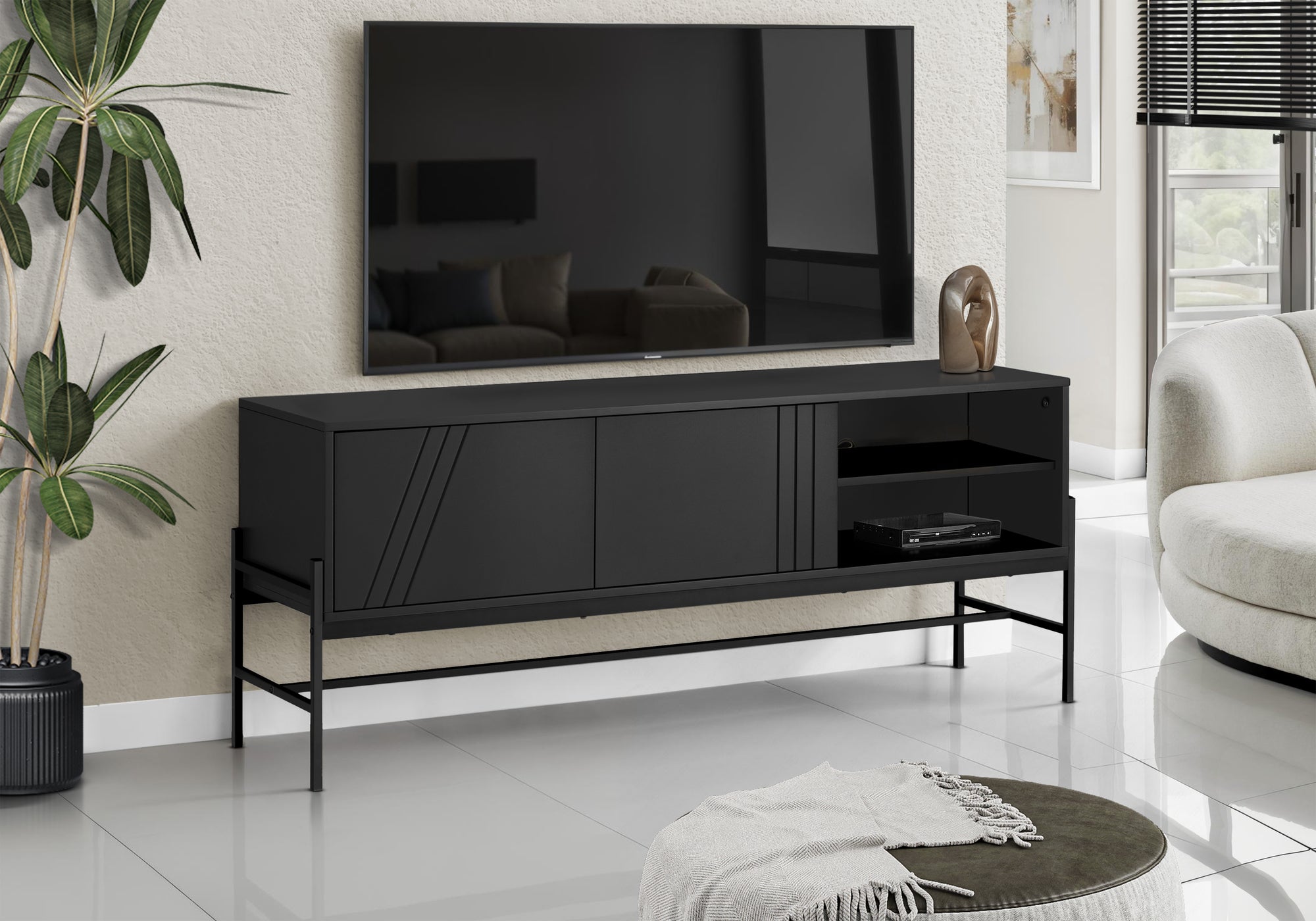 TV STAND - 60""L / BLACK / BLACK METAL WITH STORAGE