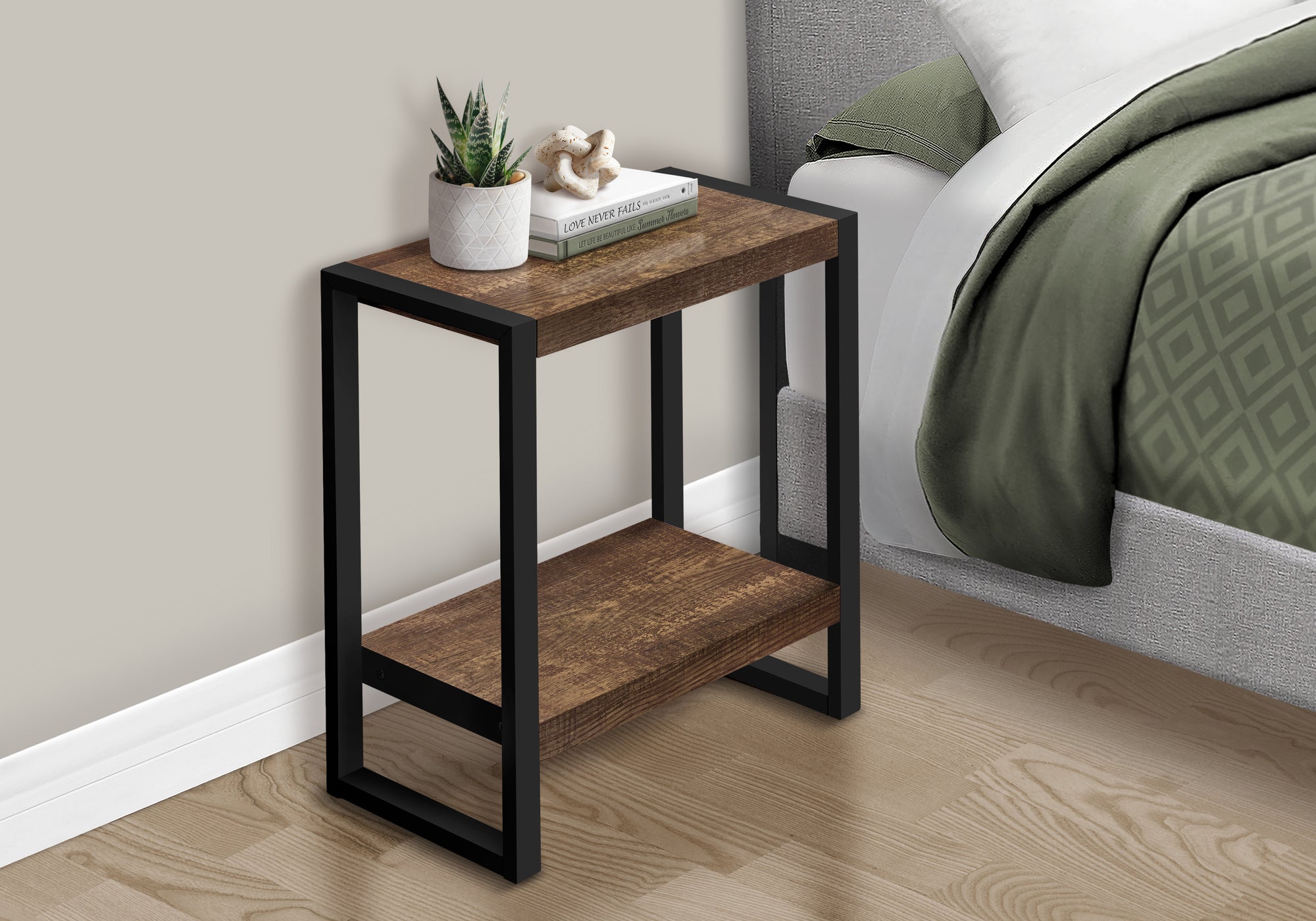ACCENT TABLE - BROWN RECLAIMED WOOD-LOOK / BLACK METAL