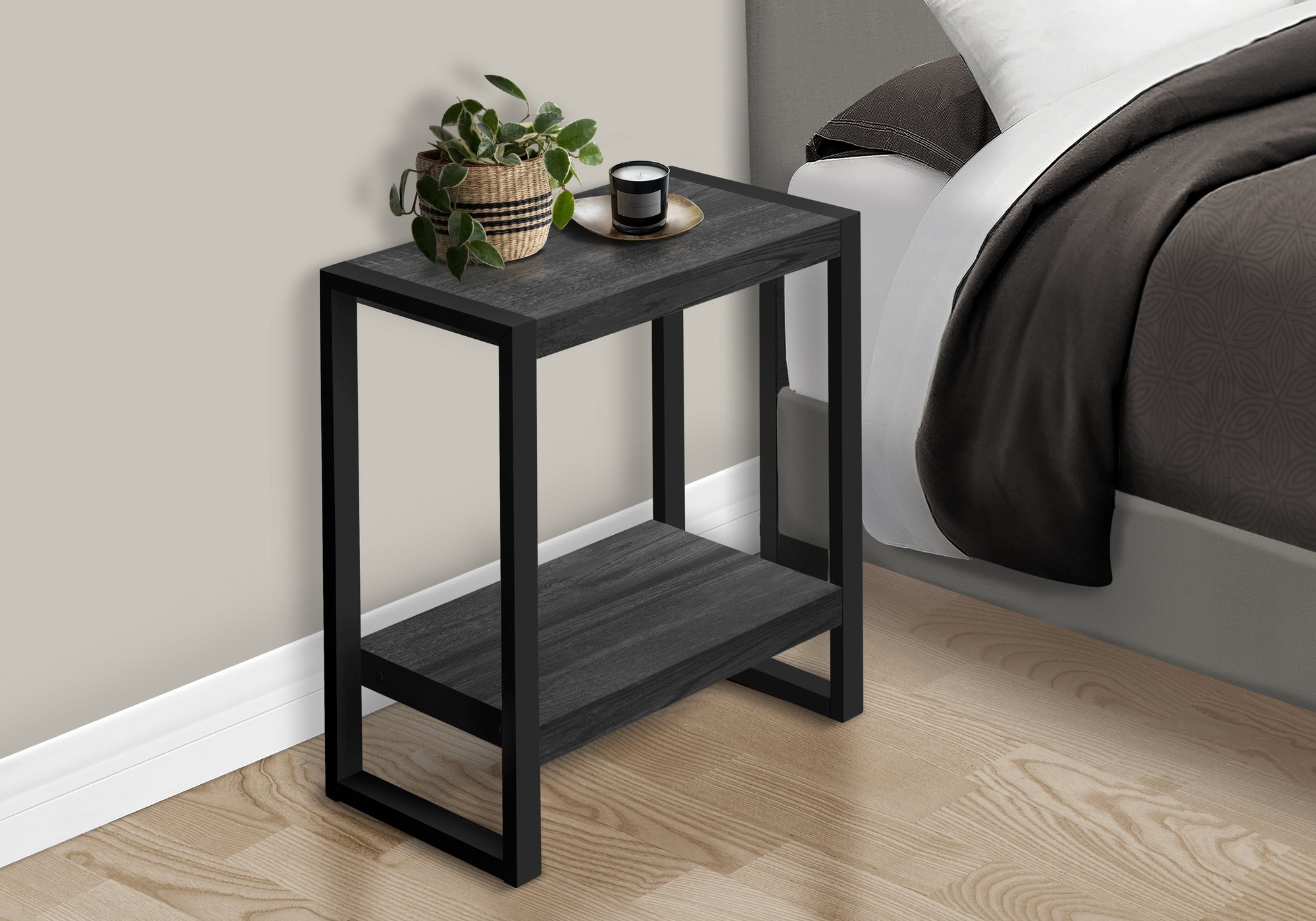 ACCENT TABLE - BLACK RECLAIMED WOOD-LOOK / BLACK METAL