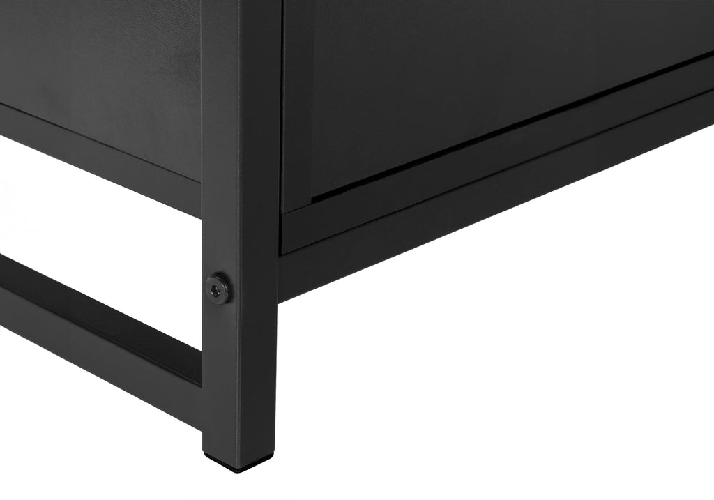 TV STAND - 48""L / BLACK / BLACK METAL