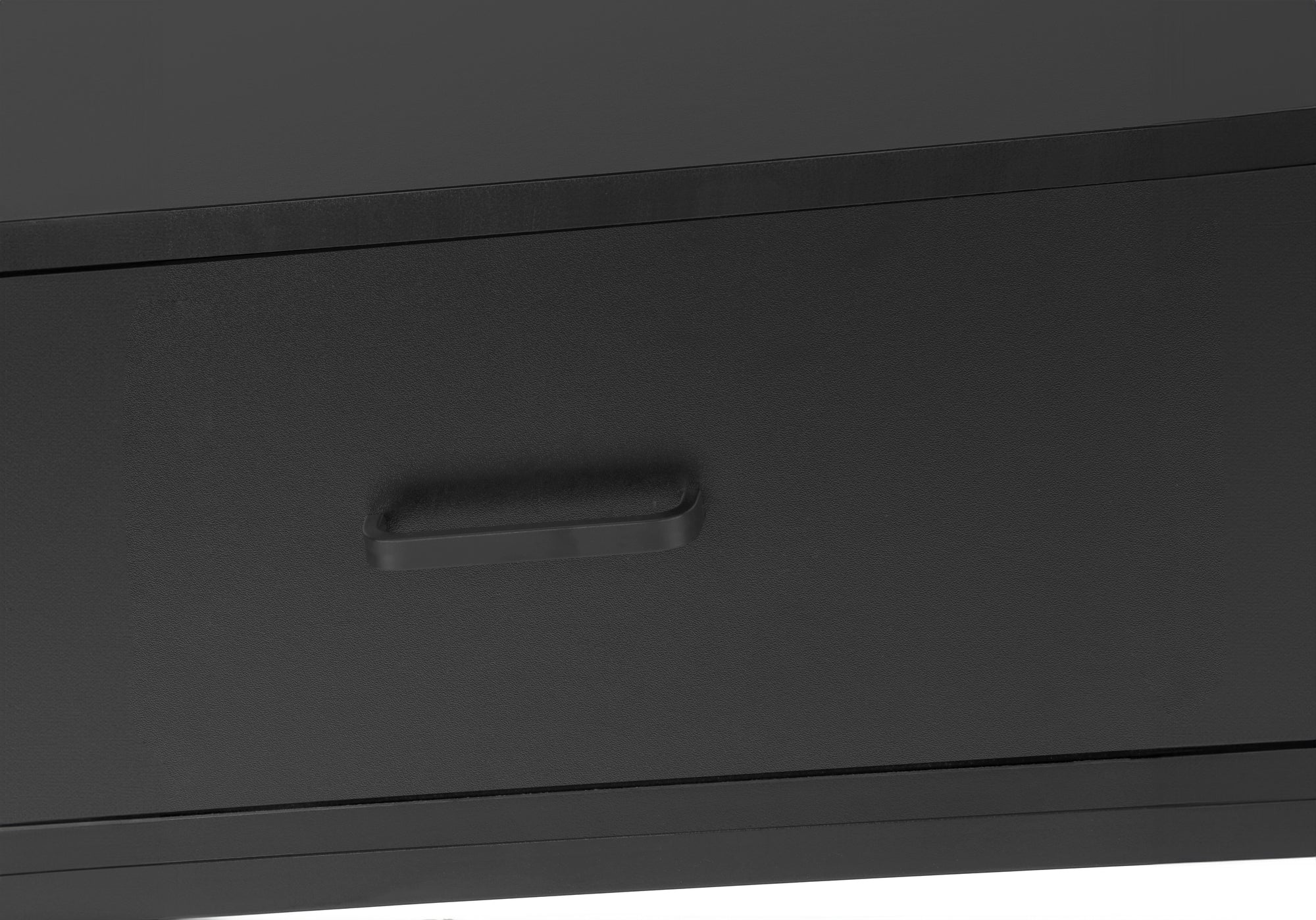 TV STAND - 48""L / BLACK / BLACK METAL