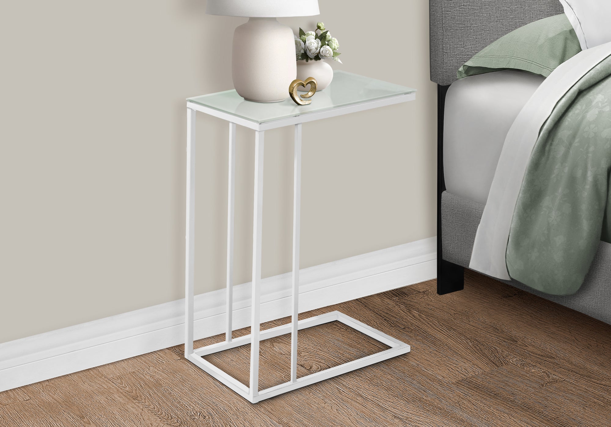 ACCENT TABLE - WHITE METAL WITH FROSTED TEMPERED GLASS