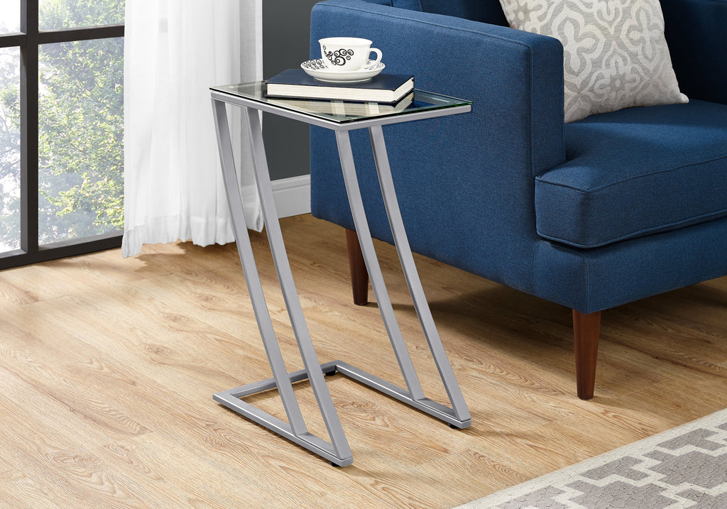 ACCENT TABLE - SILVER METAL WITH TEMPERED GLASS