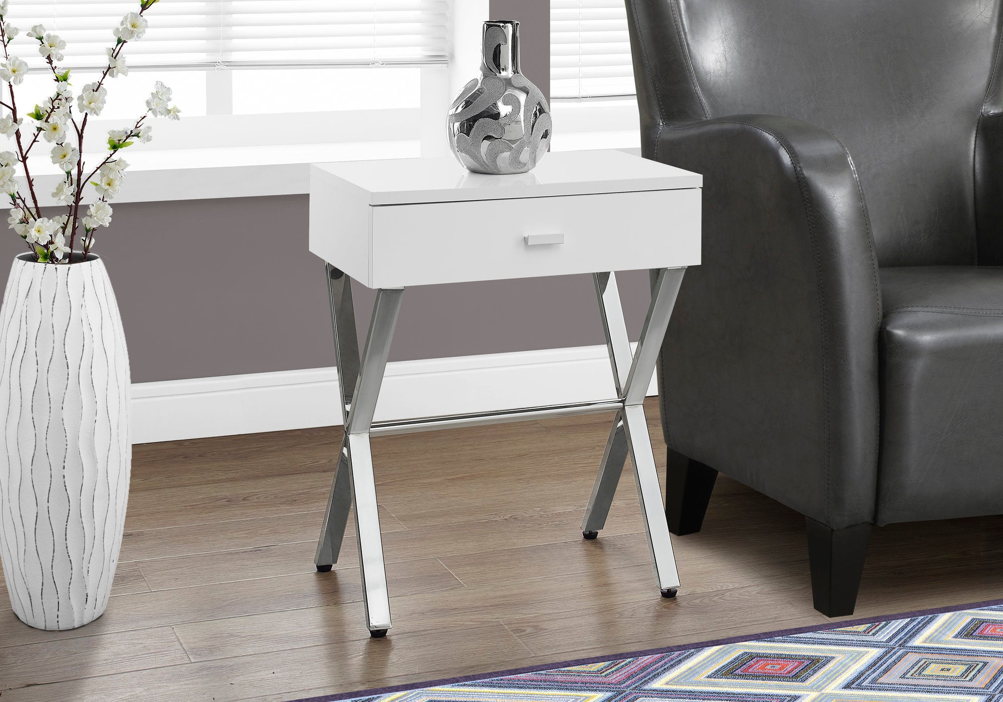 ACCENT TABLE - 24""H / GLOSSY WHITE / CHROME METAL