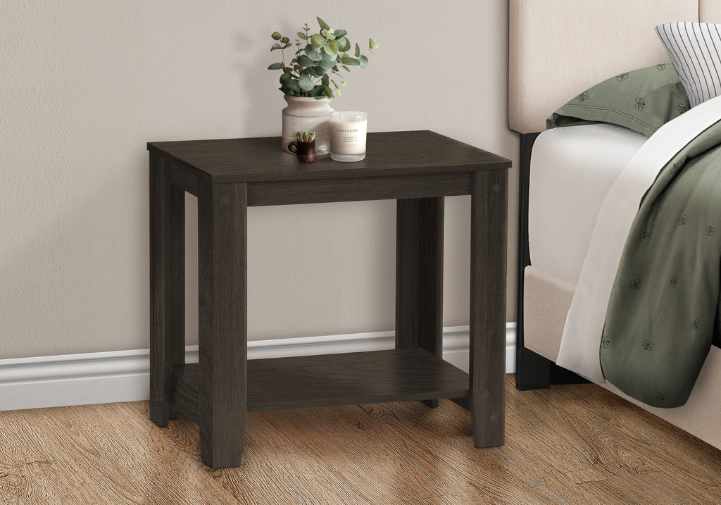 ACCENT TABLE - 22""H / BROWN OAK