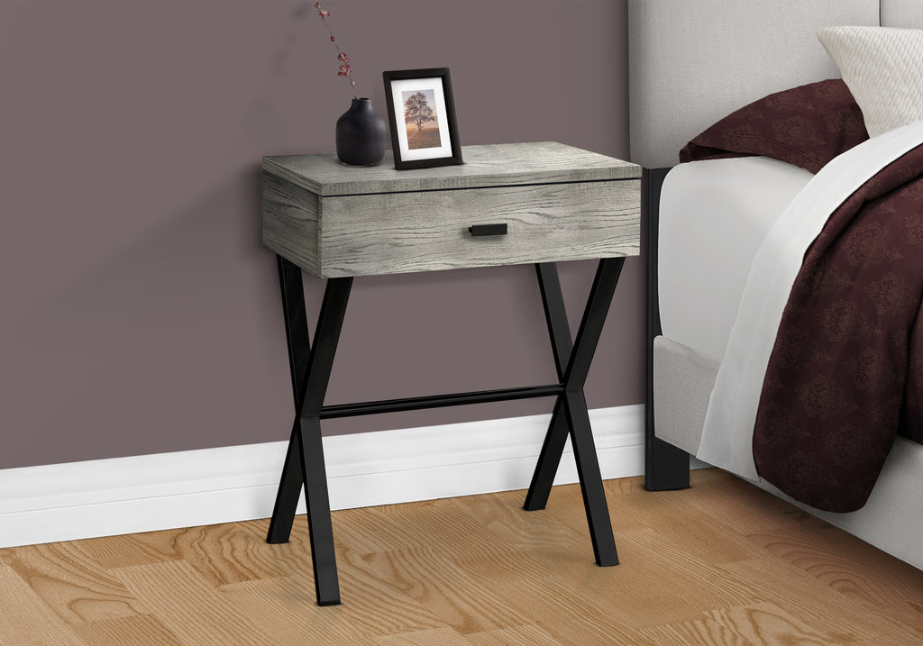 ACCENT TABLE - 24""H / GREY RECLAIMED WOOD / BLACK METAL