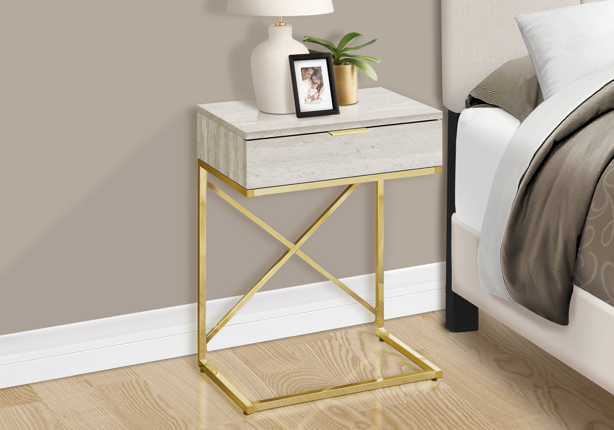 ACCENT TABLE - 24""H / BEIGE MARBLE / GOLD METAL
