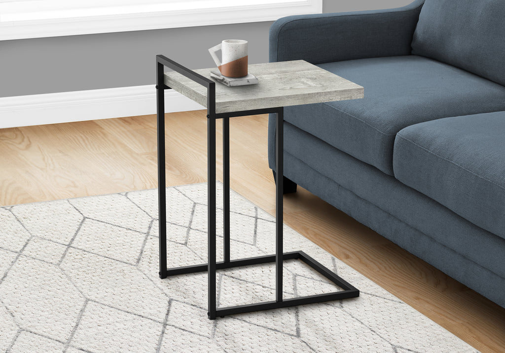 ACCENT TABLE - 25""H / GREY RECLAIMED WOOD / BLACK METAL