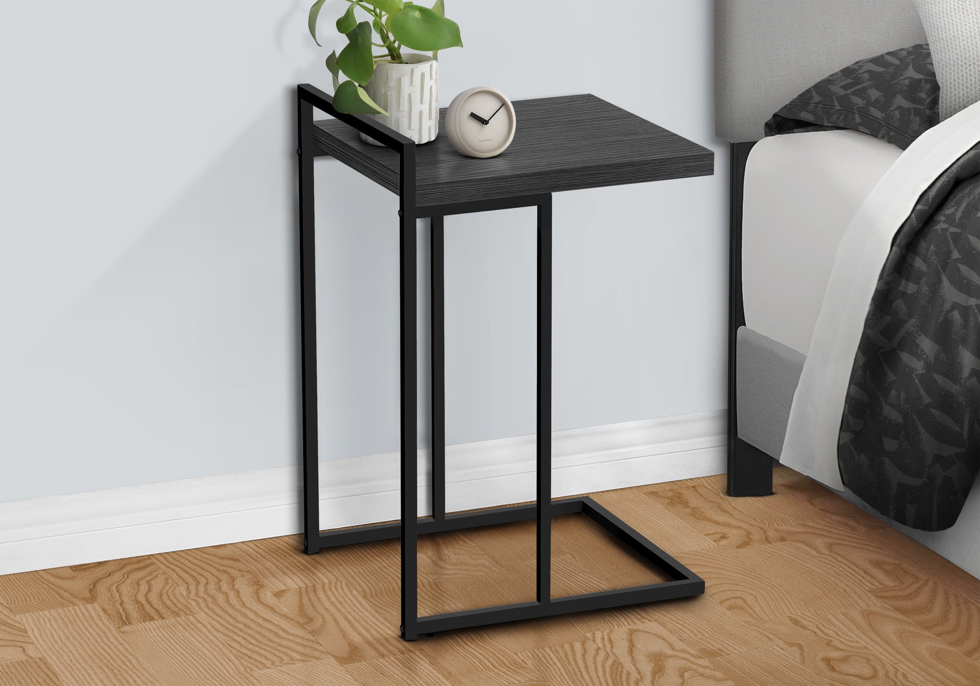 ACCENT TABLE - 25""H / GREY / BLACK METAL