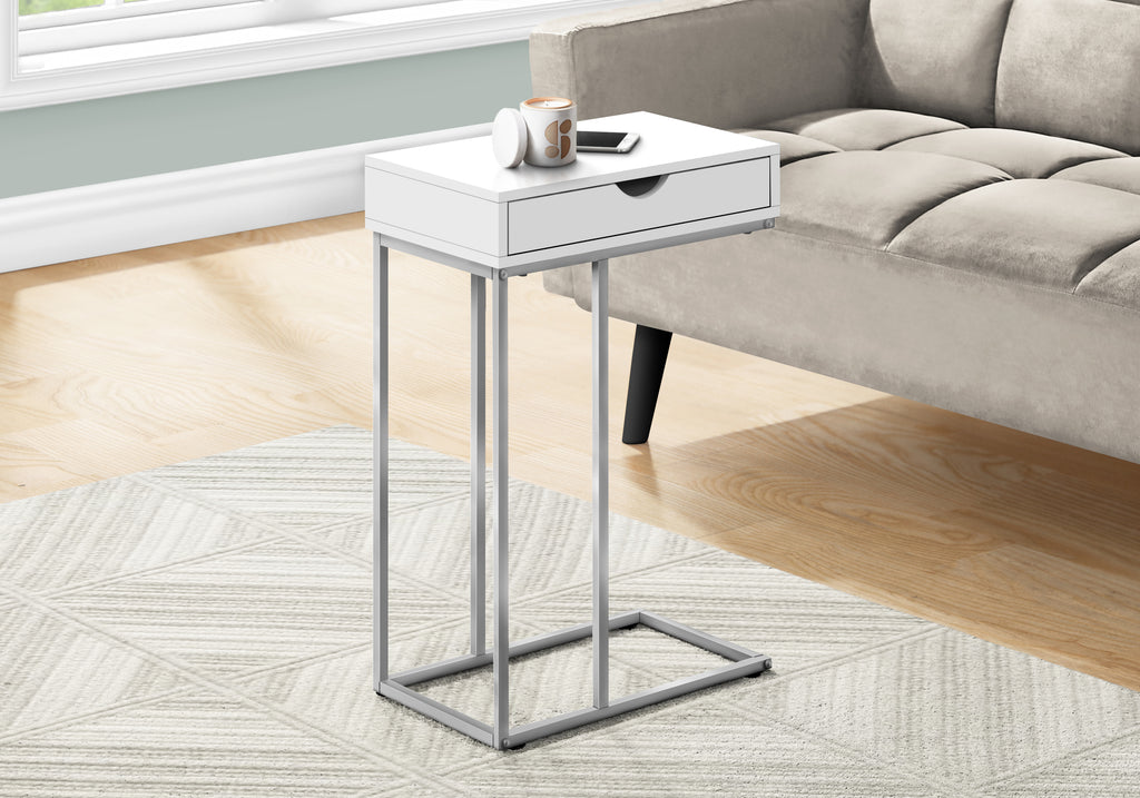 ACCENT TABLE - 25""H / WHITE / SILVER METAL