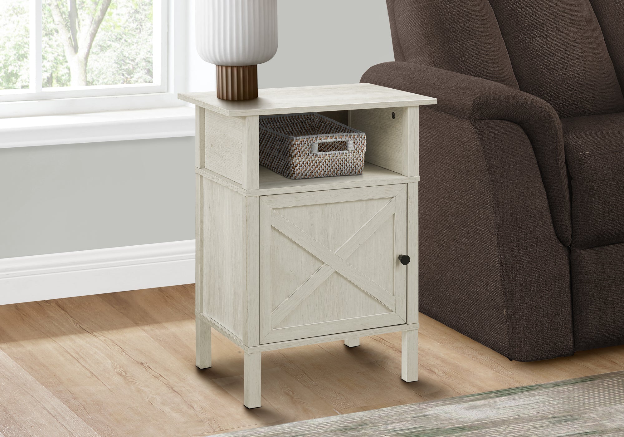 ACCENT TABLE - 24""H / WASHED OAK / BLACK METAL