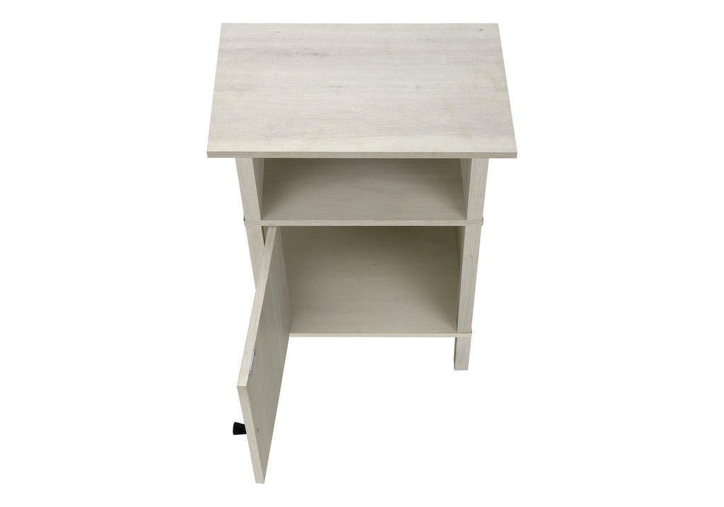 ACCENT TABLE - 24""H / WASHED OAK / BLACK METAL