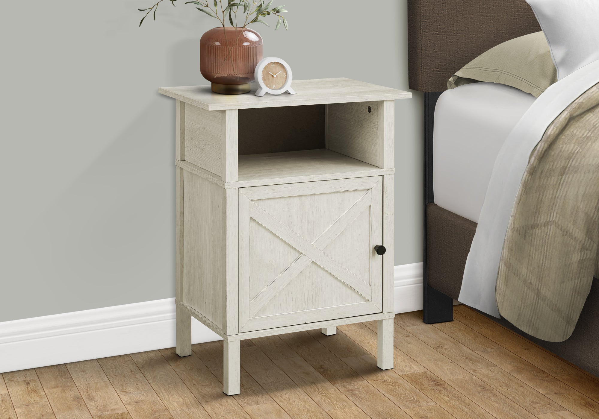 ACCENT TABLE - 24""H / WASHED OAK / BLACK METAL