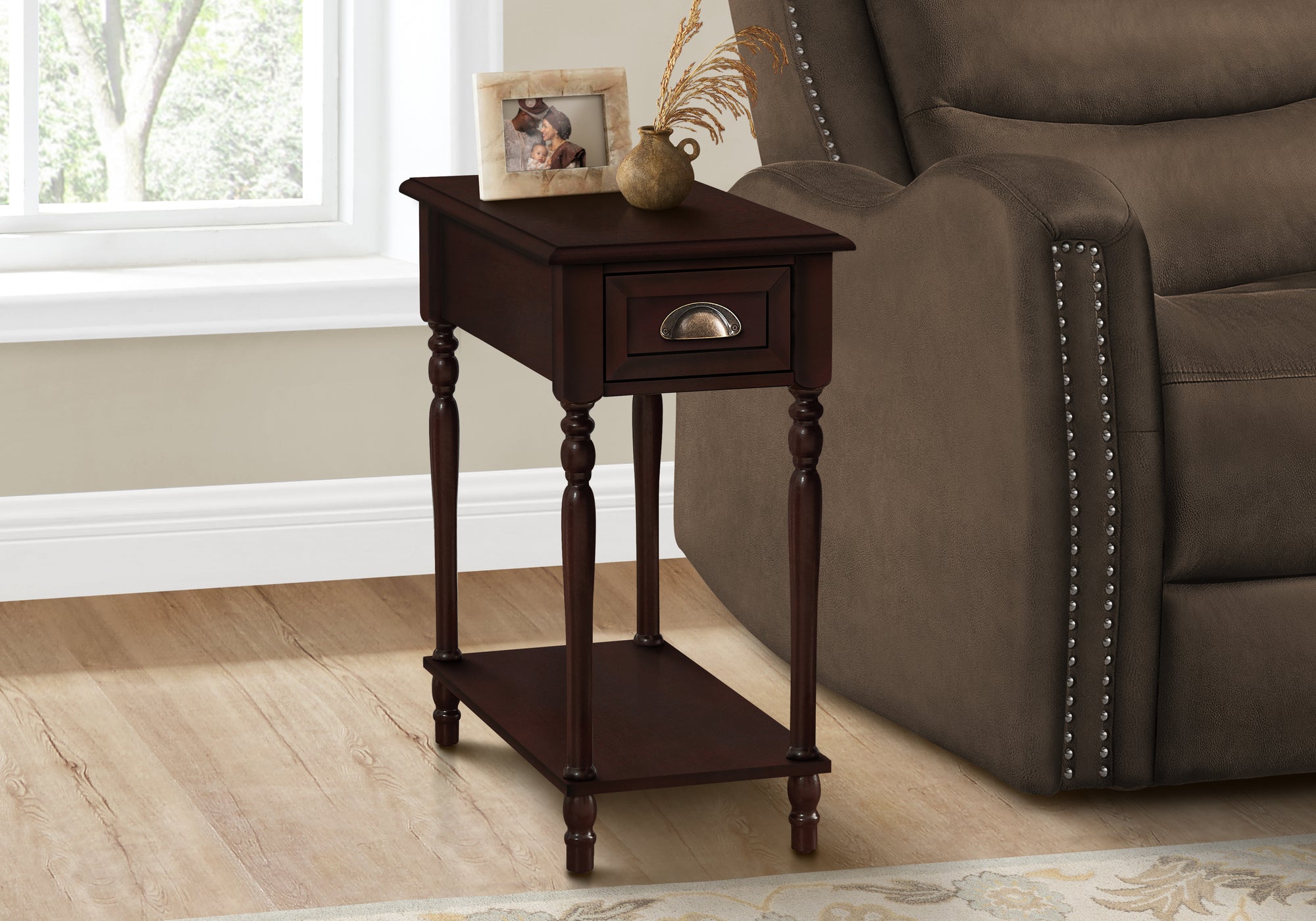 ACCENT TABLE - 24""H / CHERRY VENEER END TABLE