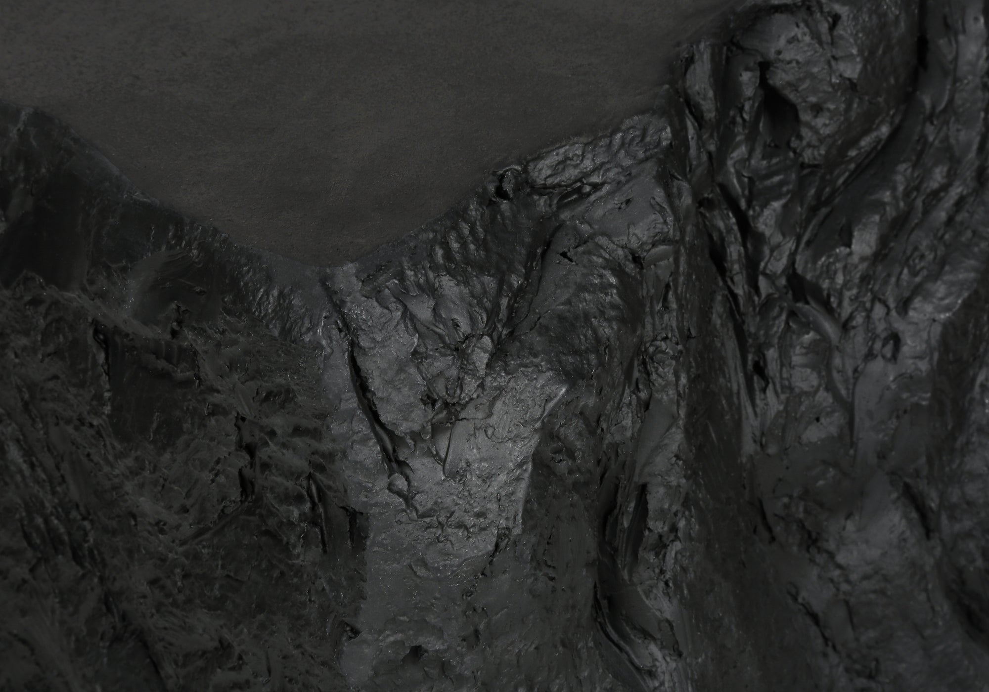 ACCENT TABLE - 25""H / BLACK INDOOR OR OUTDOOR