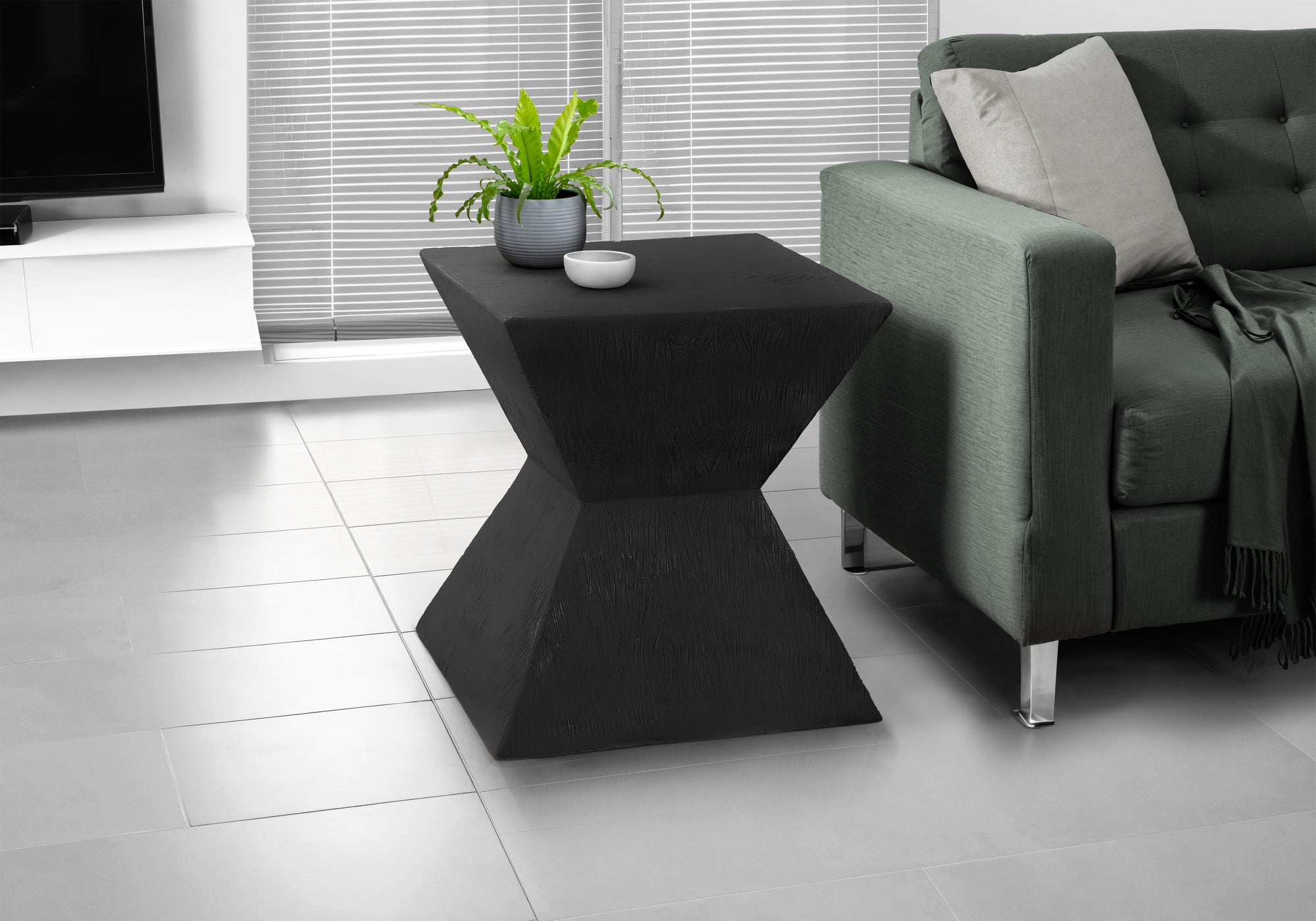 ACCENT TABLE - 25""H / BLACK INDOOR OR OUTDOOR