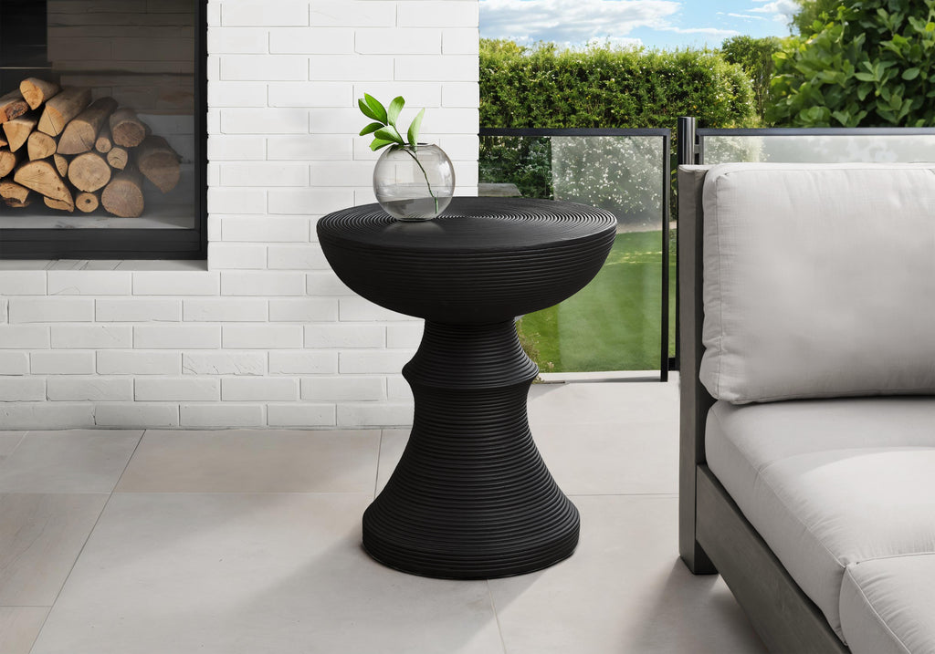 ACCENT TABLE - 25""H / BLACK INDOOR OR OUTDOOR