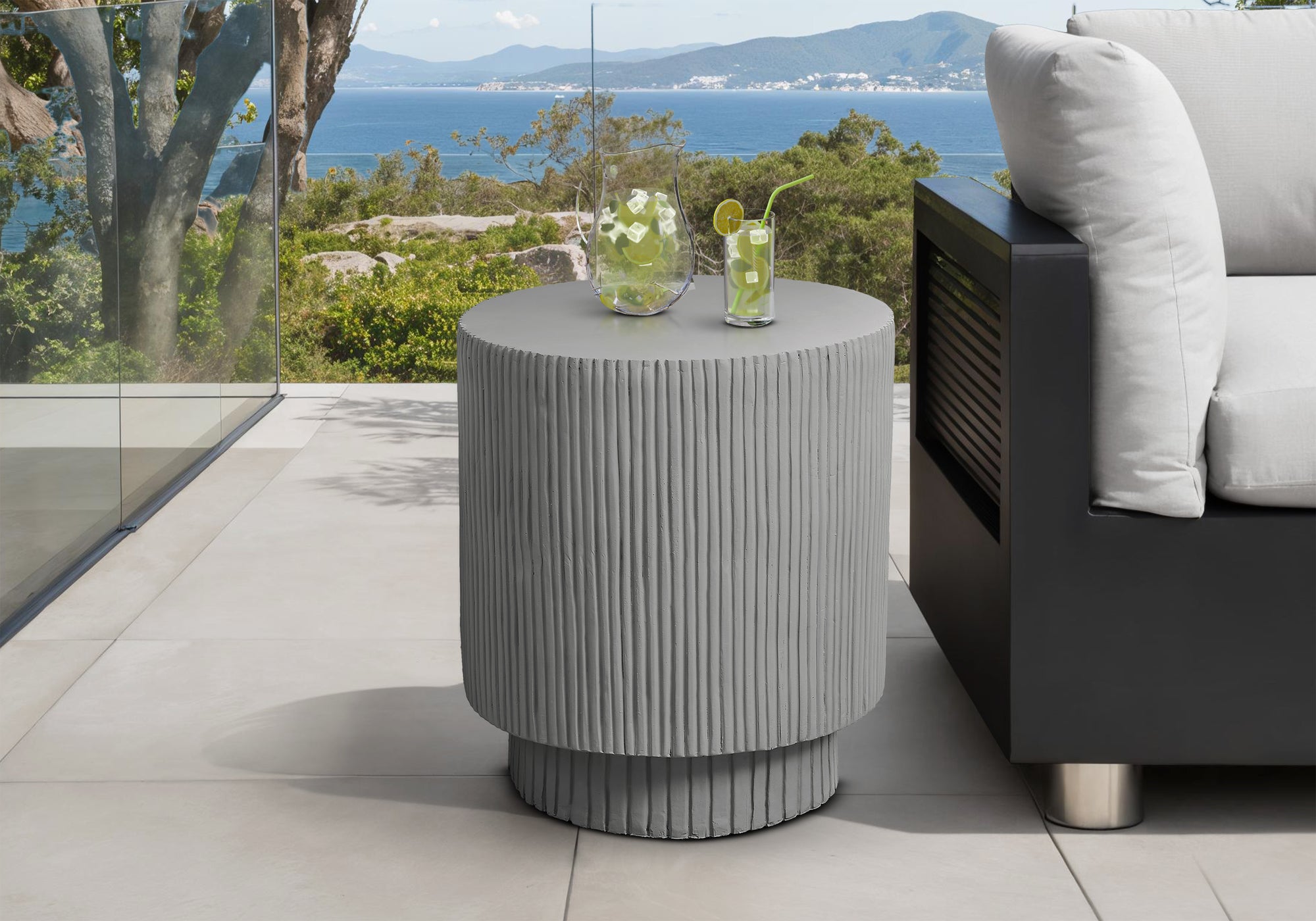 ACCENT TABLE - 25""H / GREY INDOOR OR OUTDOOR
