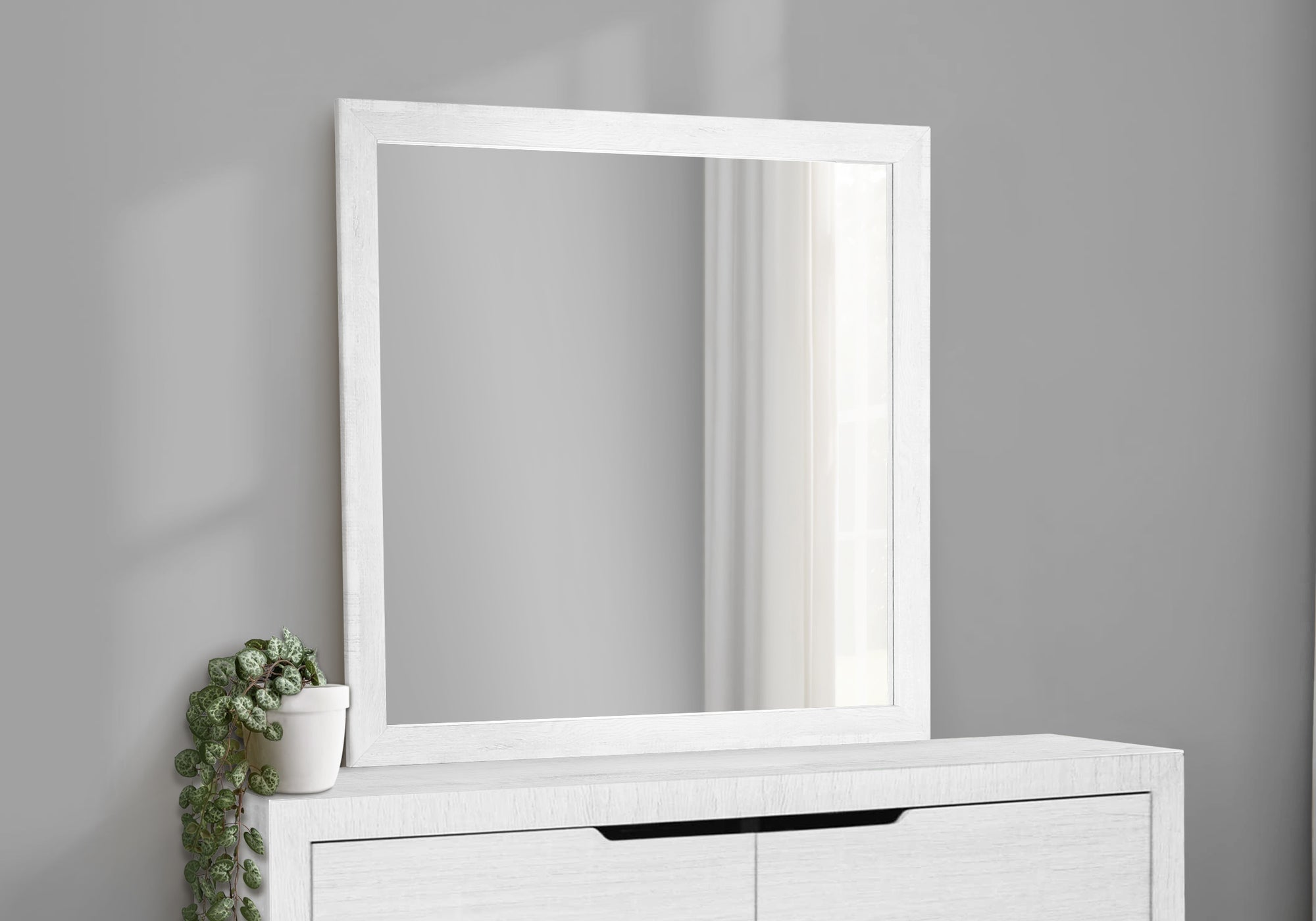BEDROOM SET - WALL MIRROR / WHITE FINISH