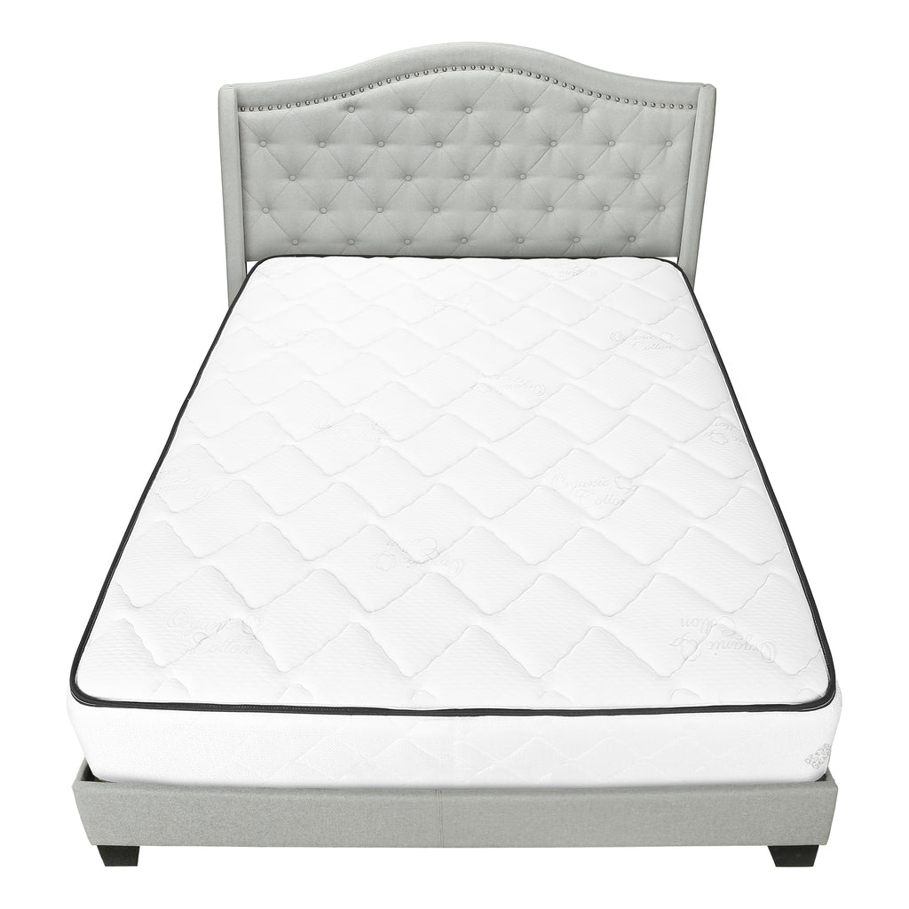 BED - QUEEN SIZE / LIGHT GREY VELVET WITH CHROME TRIM