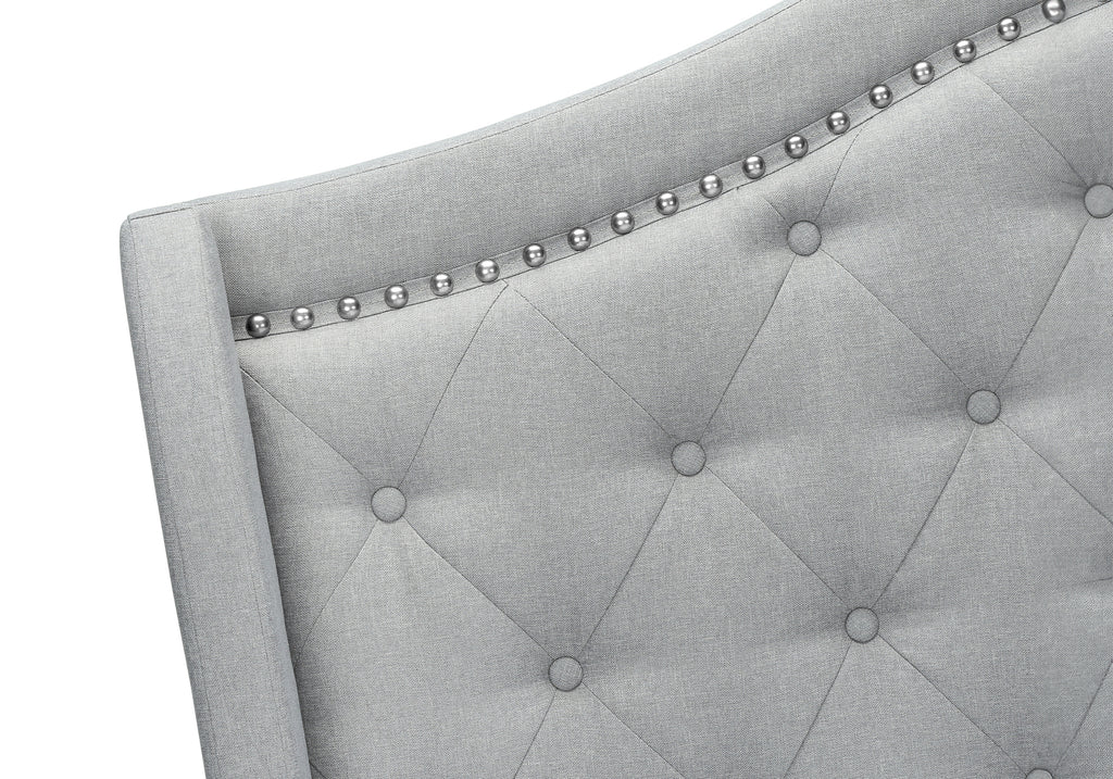 BED - QUEEN SIZE / LIGHT GREY VELVET WITH CHROME TRIM