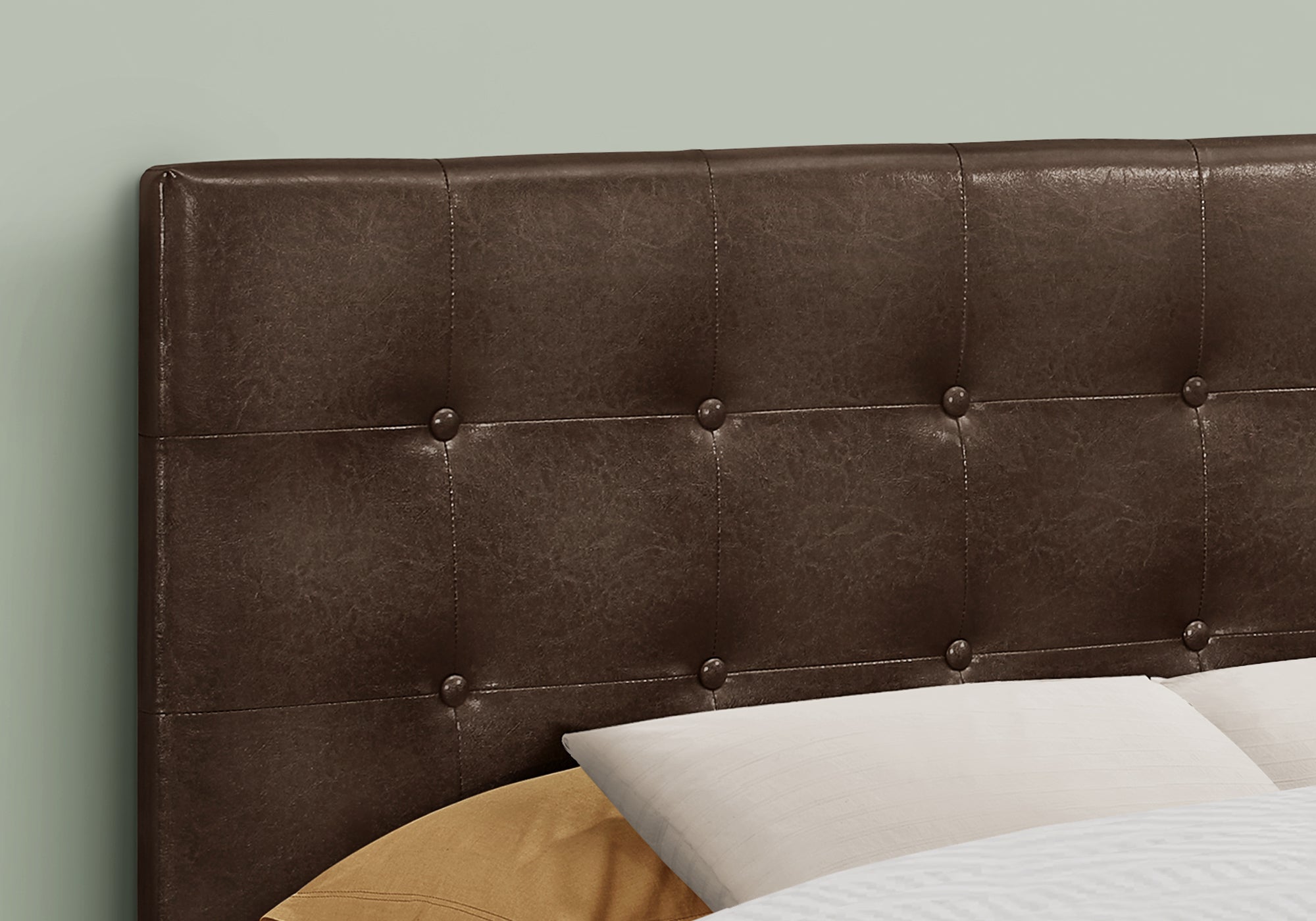 BED - FULL SIZE / BROWN LEATHER-LOOK HEADBOARD ONLY