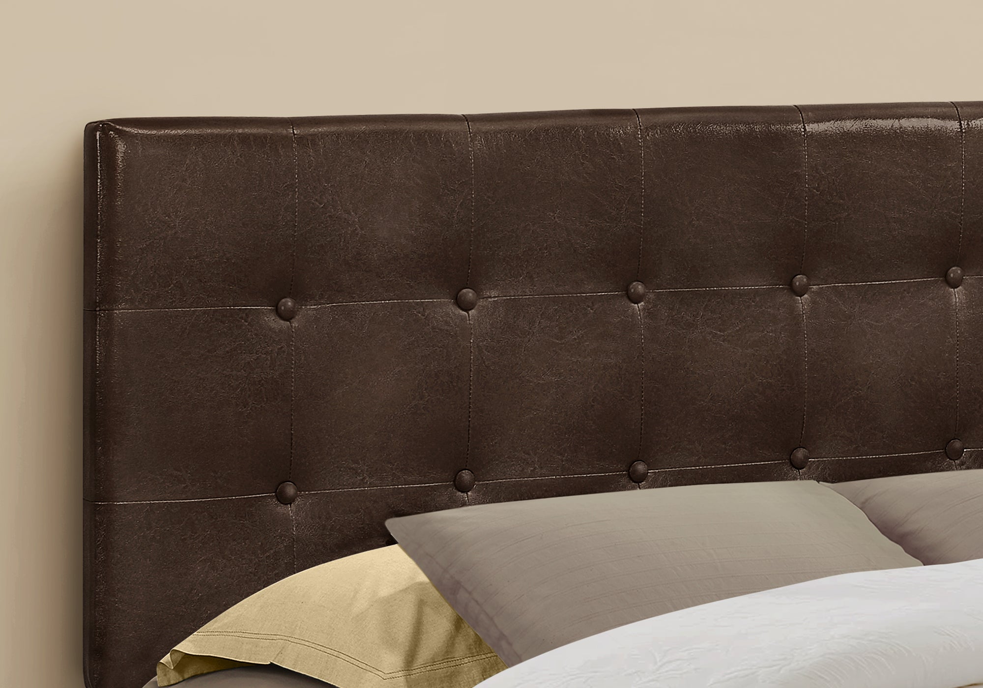 BED - QUEEN SIZE / BROWN LEATHER-LOOK HEADBOARD ONLY
