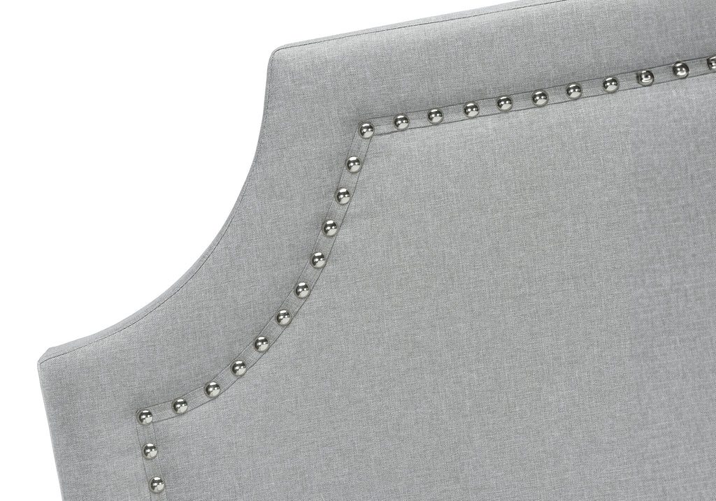 BED - QUEEN SIZE / GREY LINEN WITH CHROME METAL LEGS