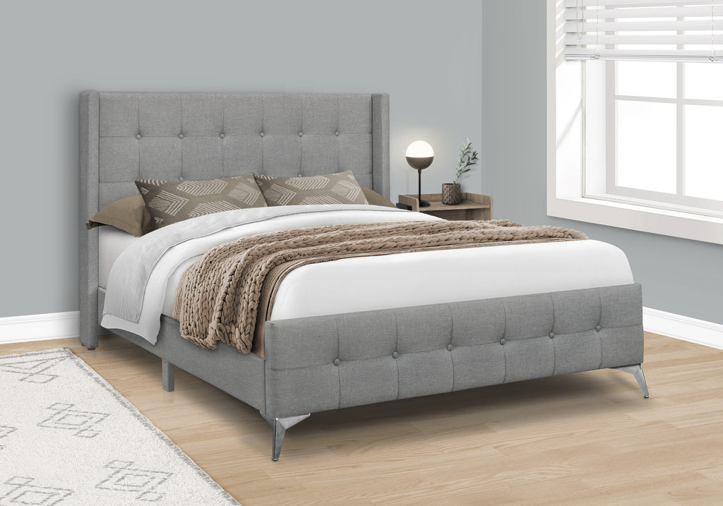 BED - QUEEN SIZE / GREY LINEN WITH CHROME METAL LEGS