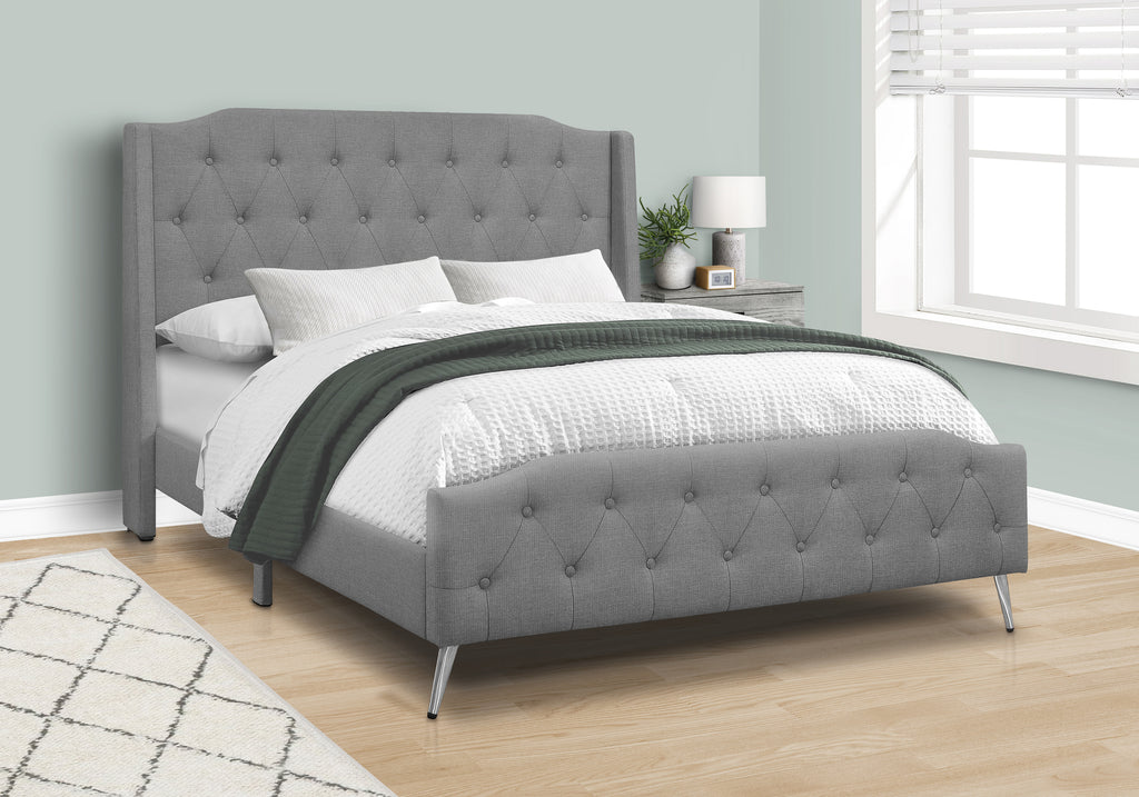 BED - QUEEN SIZE / GREY LINEN WITH CHROME METAL LEGS