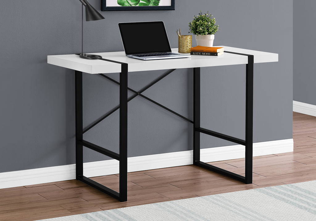 COMPUTER DESK - 48""L / WHITE / BLACK METAL
