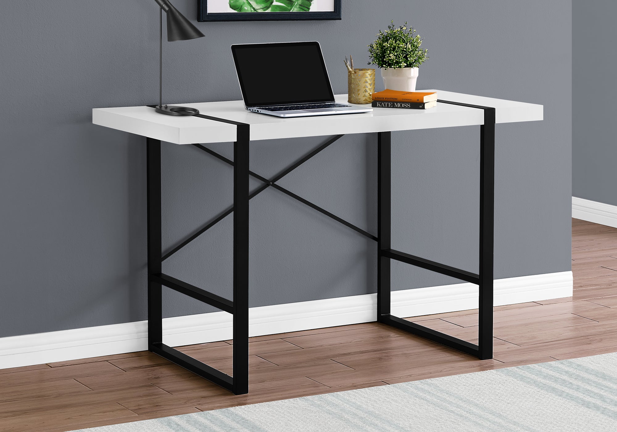 COMPUTER DESK - 48""L / WHITE / BLACK METAL