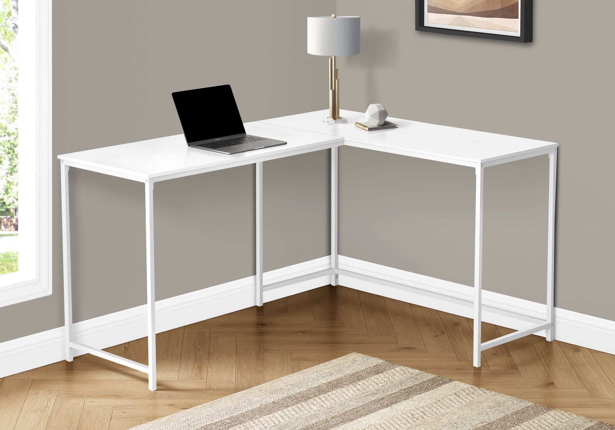 COMPUTER DESK - 58""L / WHITE TOP / WHITE METAL CORNER