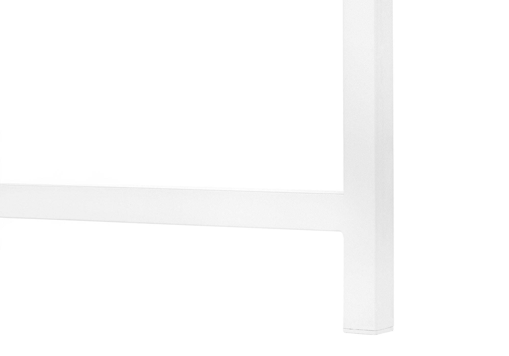 COMPUTER DESK - 58""L / WHITE TOP / WHITE METAL CORNER