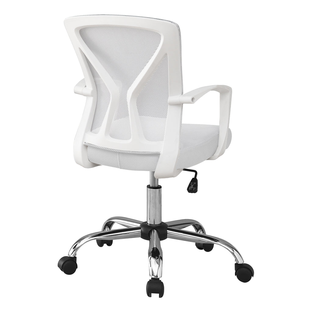 OFFICE CHAIR - WHITE / CHROME BASE ON CASTORS