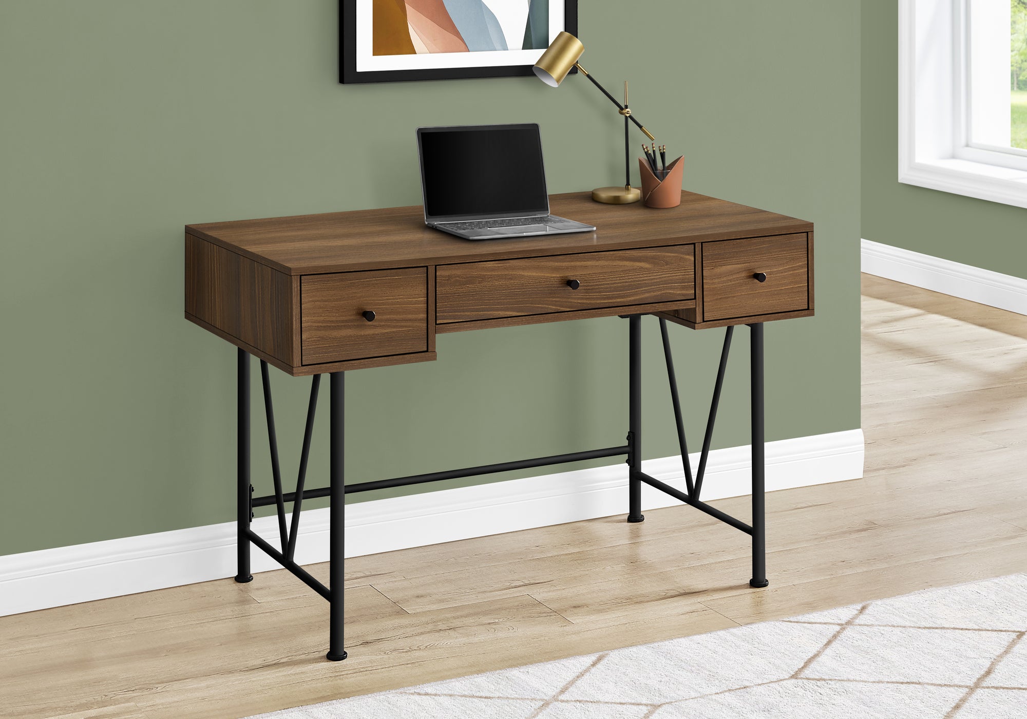 COMPUTER DESK - 48""L / WALNUT / BLACK METAL