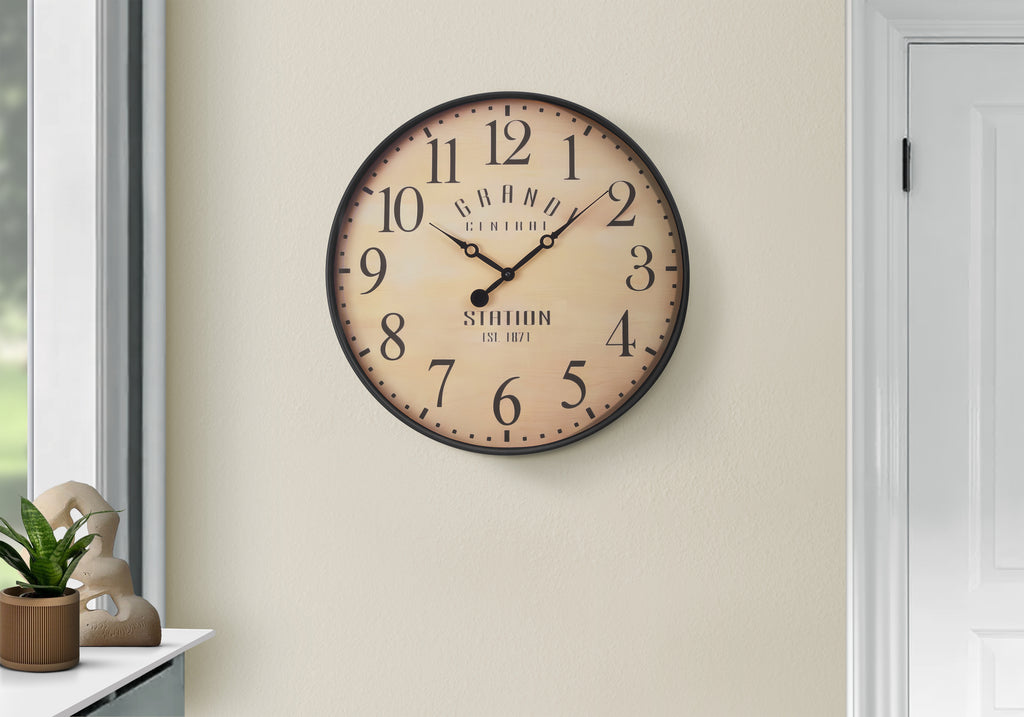 CLOCKS - 20""DIA / WALL CLOCK / ANTIQUE BROWN
