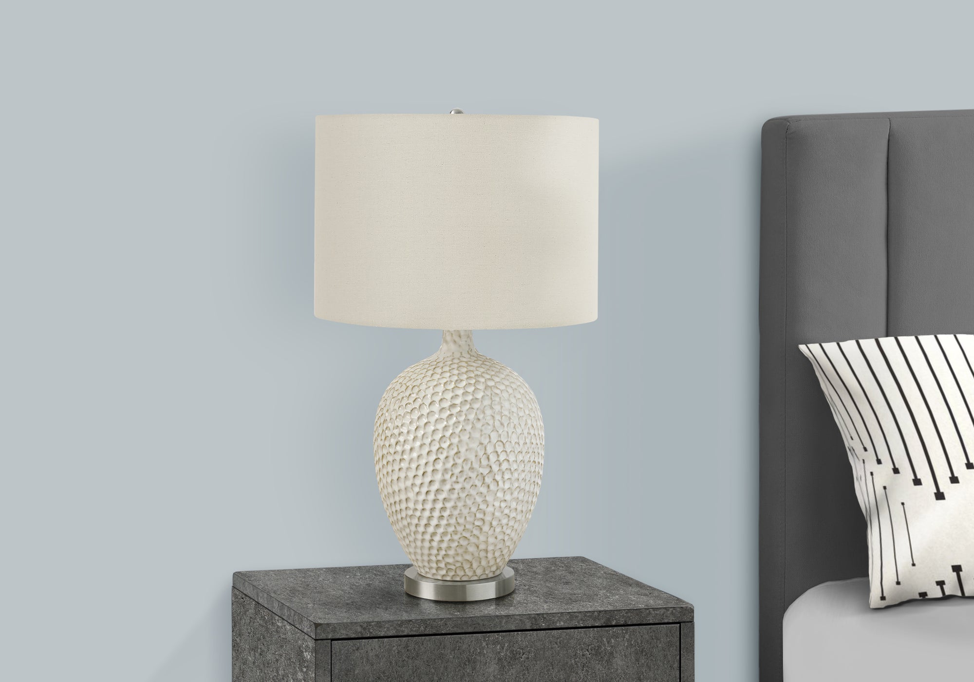 LIGHTING - 28""H TABLE LAMP CREAM CERAMIC / IVORY SHADE