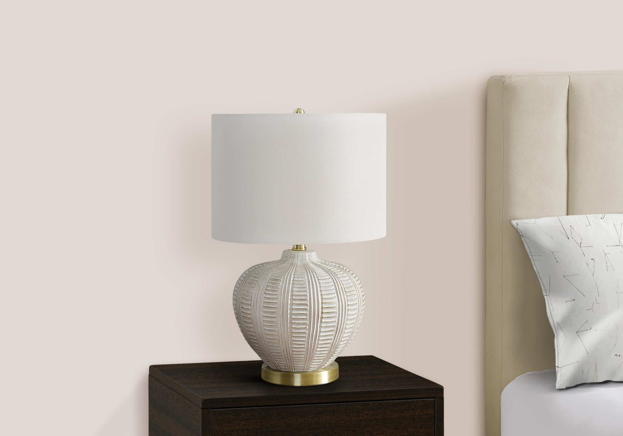 LIGHTING - 21""H TABLE LAMP CREAM RESIN / IVORY SHADE