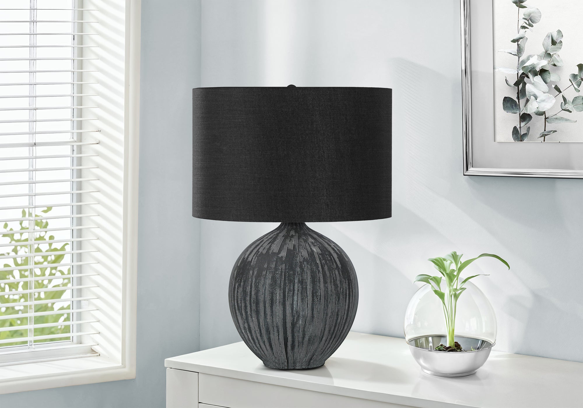 LIGHTING - 23""H TABLE LAMP BLACK CERAMIC / BLACK SHADE